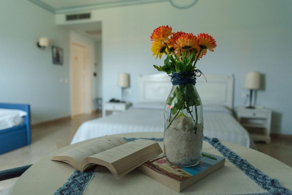 Hotel Relais Antiche Saline Torre Nubia Zewnętrze zdjęcie